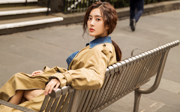 济南动物园大熊猫“华奥”迎来18岁生日